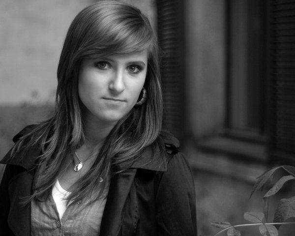 How are interest rates affecting UK real estate financing options?