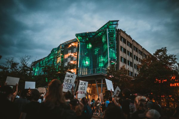 How Did Traditional UK Cooking Recipes Evolve Over Time?